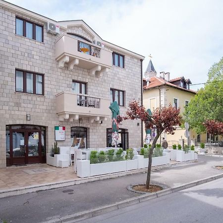 Apartmani Vila Kosa Trebinje Extérieur photo